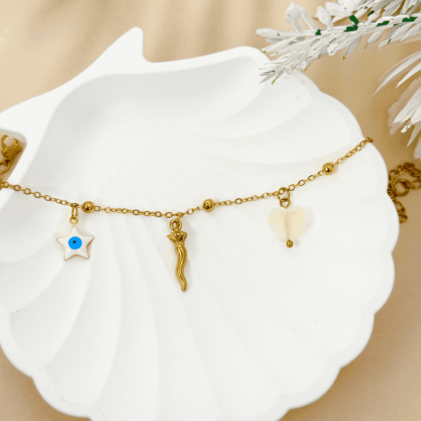 DYO (Design Your Own) gold charm bracelet featuring a delicate thin linked chain β minimalist and lightweight, perfect for layering or everyday wear. Waterproof, tarnish-free, and hypoallergenic.