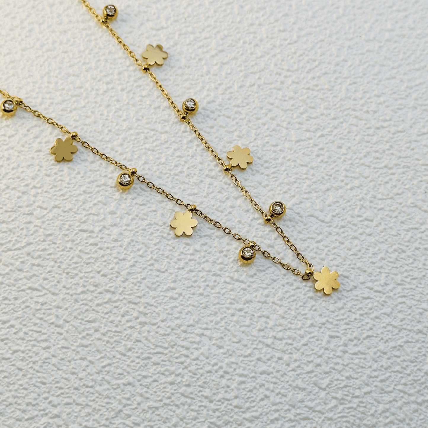 Gold Clover Necklace with zircon stones, waterproof & hypoallergenic.