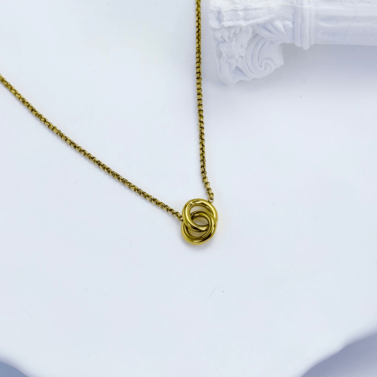 Gold interlocking rings necklace, waterproof stainless steel jewellery, minimalist and timeless design