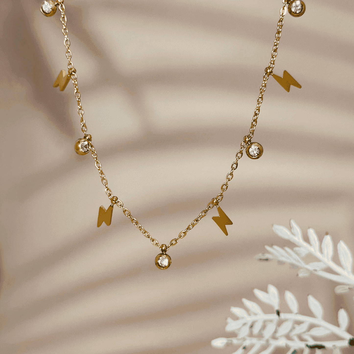 Lightning Bolt & Zircon Gold Necklace – waterproof gold-plated stainless steel with zircon stones and lightning bolt charms