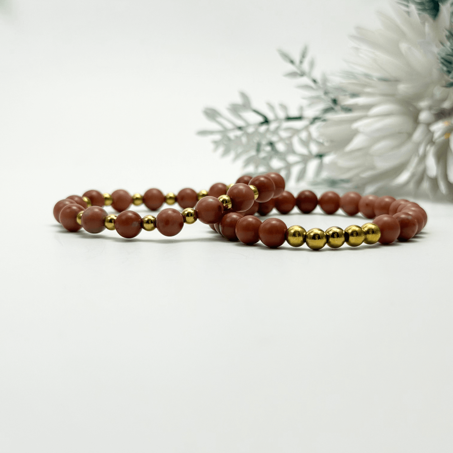 peach jade stretch bracelet set with gold accents – natural gemstone jewellery