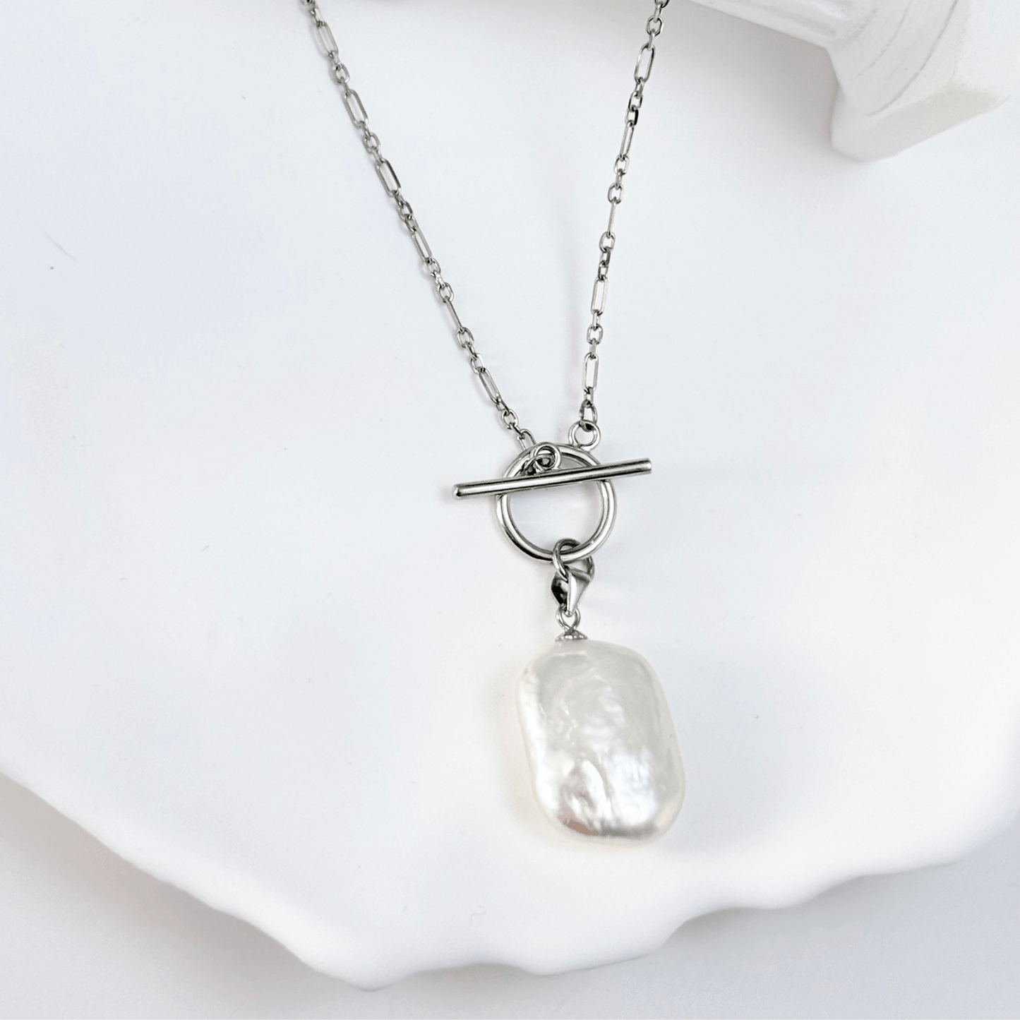 Silver baroque pearl toggle necklace with freshwater pearl and modern minimalist design