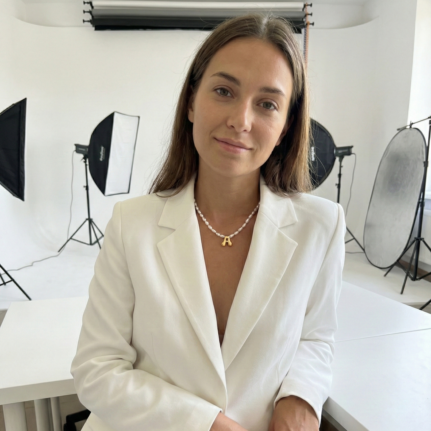 Freshwater Pearl Gold Bubble Initial Necklace – MXW Jewellery