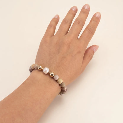 MXW Jewellery Personalised Alashan agate bracelet with freshwater pearl, gold-filled beads and a stamped initial disc.