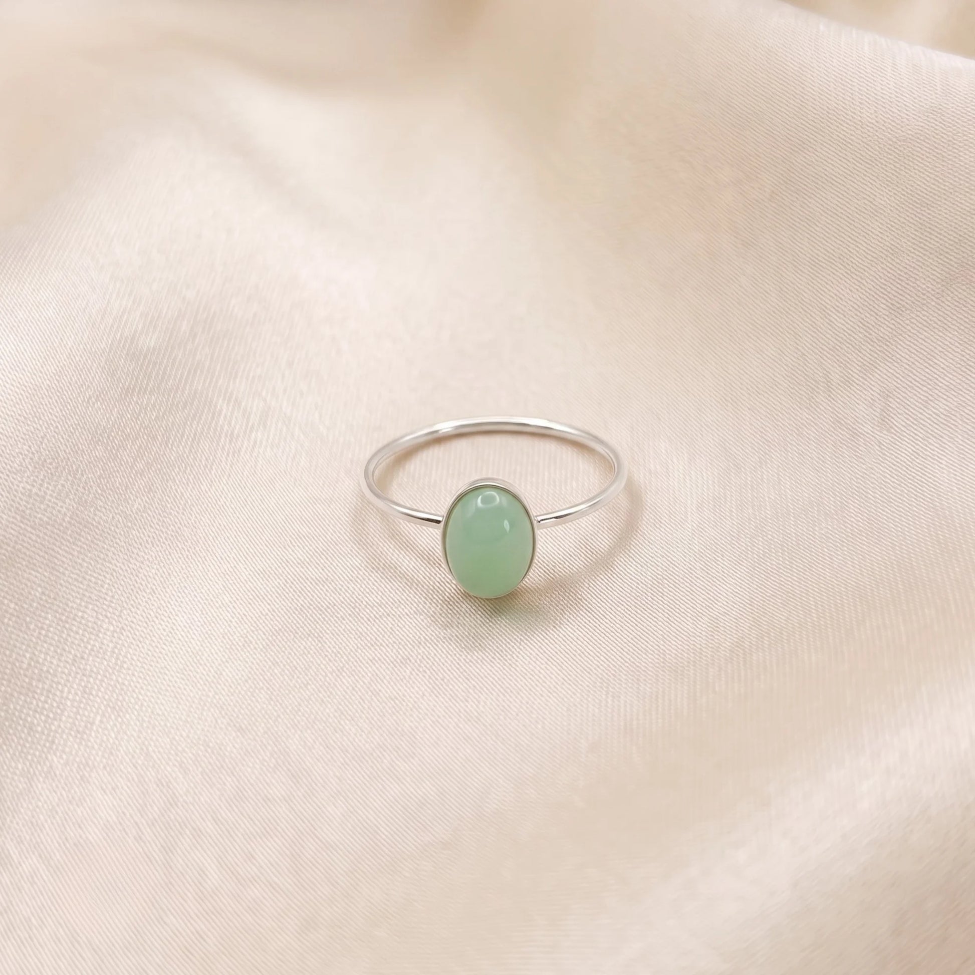 MXW natural oval chrysoprase August birthstone stacking ring in 925 sterling silver metal