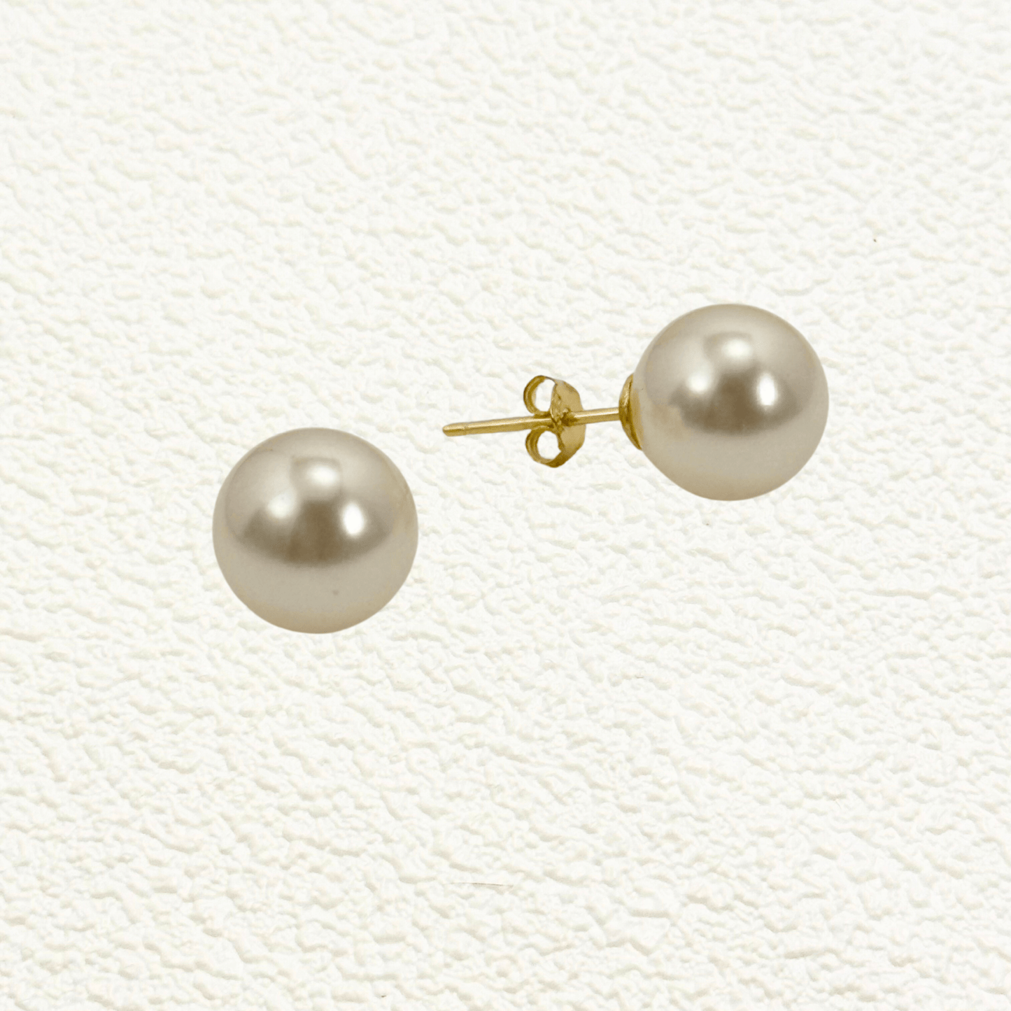Swarovski pearl stud earrings in cream white, silver grey, and Tahitian black with gold-plated and sterling silver posts – handmade, high-quality, and available in 6mm, 8mm, 10mm sizes.
