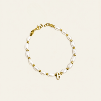 custom-initial-pearl-bracelet-gold-silver