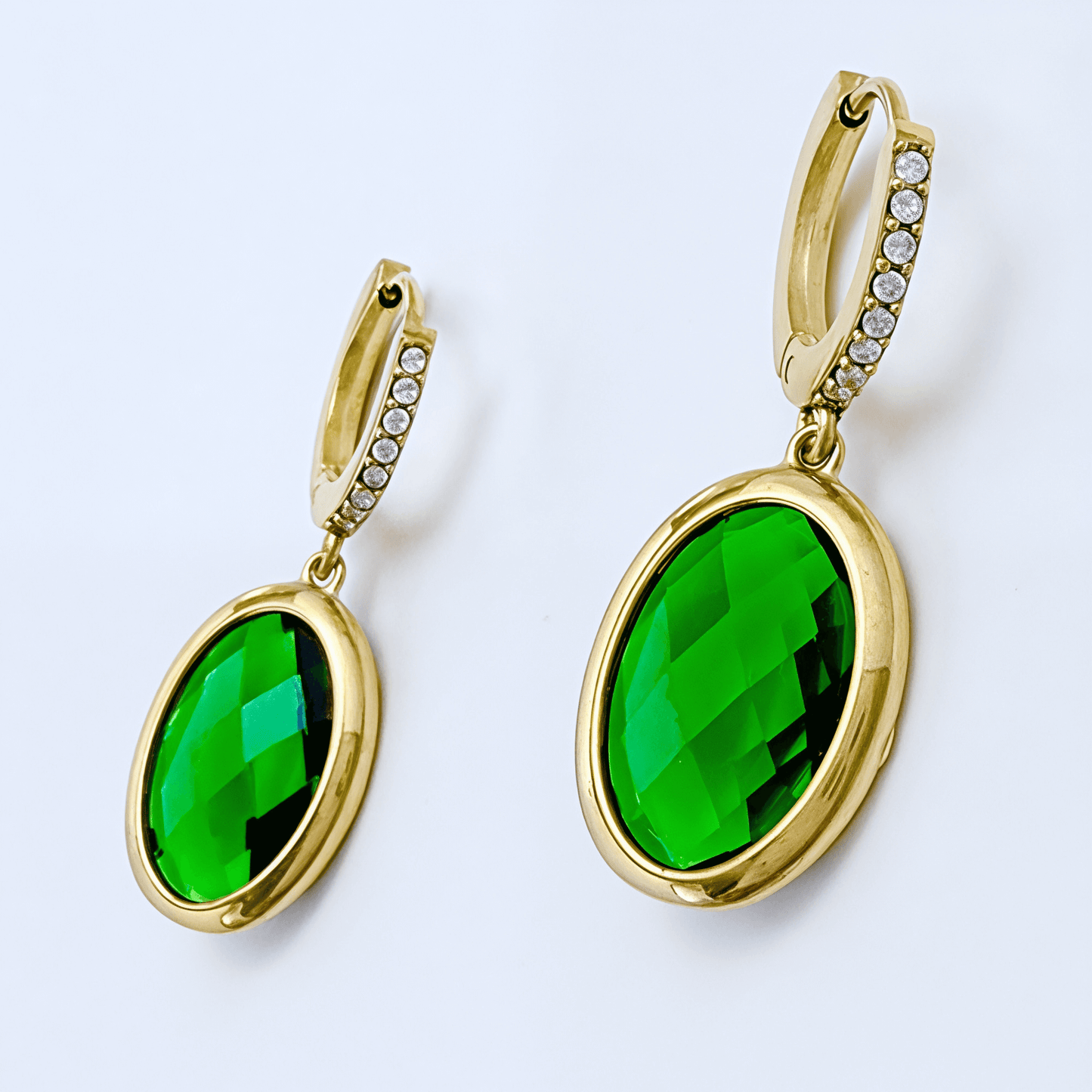 Emerald Czech Glass Drop Earrings – MXW Jewellery