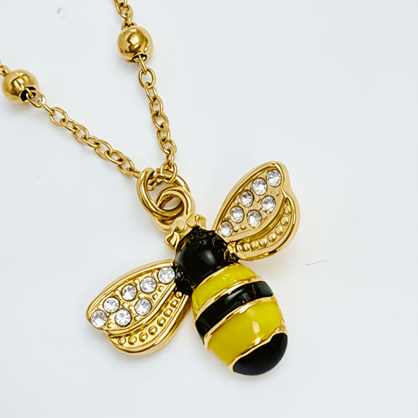 Gold Bee Necklace – MXW Jewellery