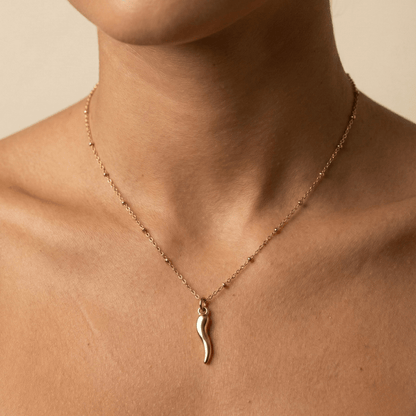 Gold Chilli Pendant Necklace – MXW Jewellery