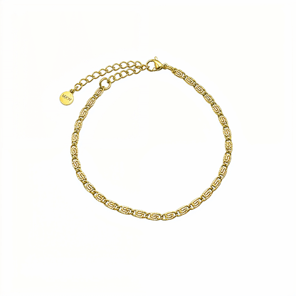 Gold dragon link chain bracelet with detailed interlocking links