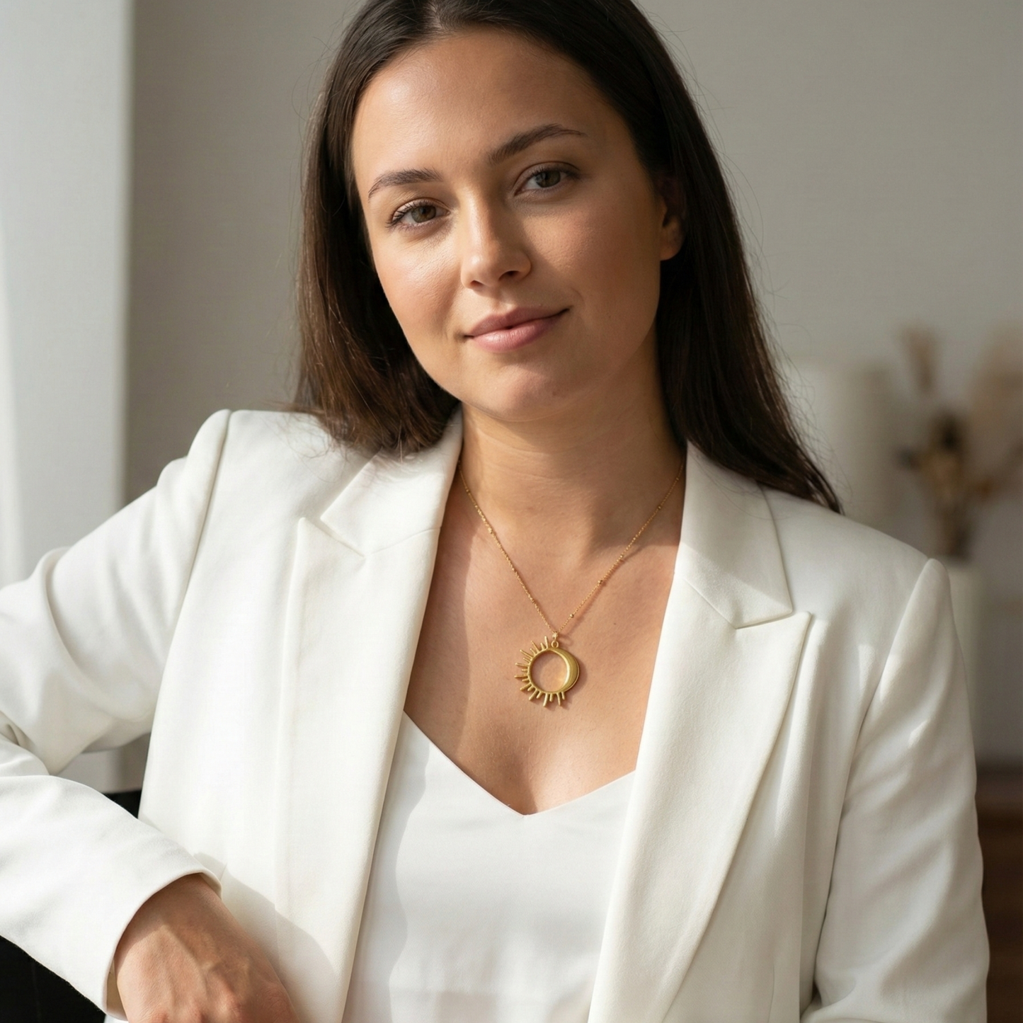 Gold Eclipse Sun Necklace – MXW Jewellery