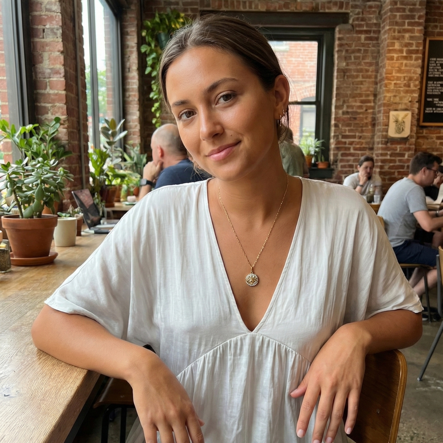 Gold Evil Eye Medallion Necklace – MXW Jewellery