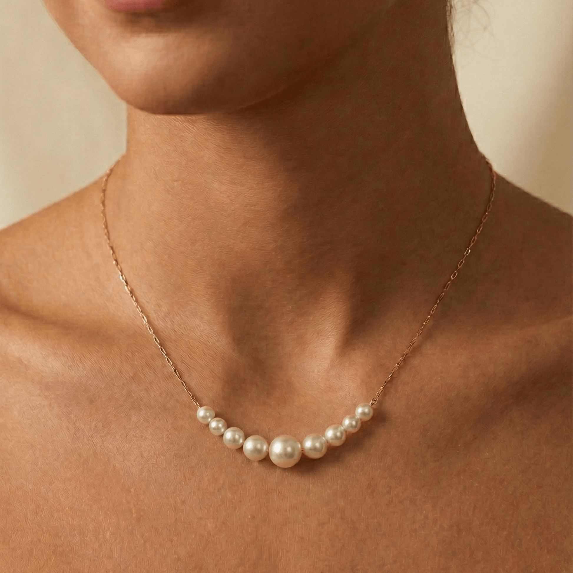 Gold Graduated Crystal Pearl Necklace – MXW Jewellery