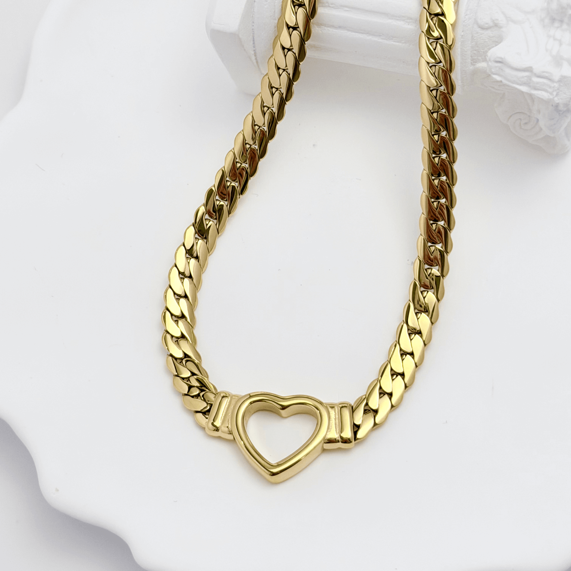 Gold Heart Link Pendant Necklace – MXW Jewellery
