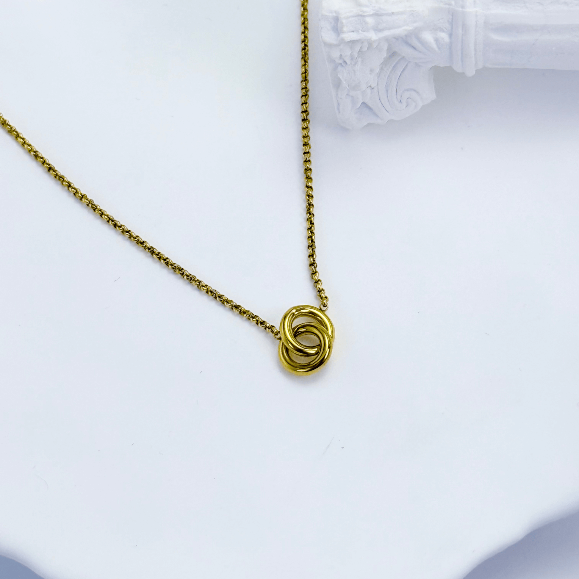 Gold interlocking rings necklace, waterproof stainless steel jewellery, minimalist and timeless design