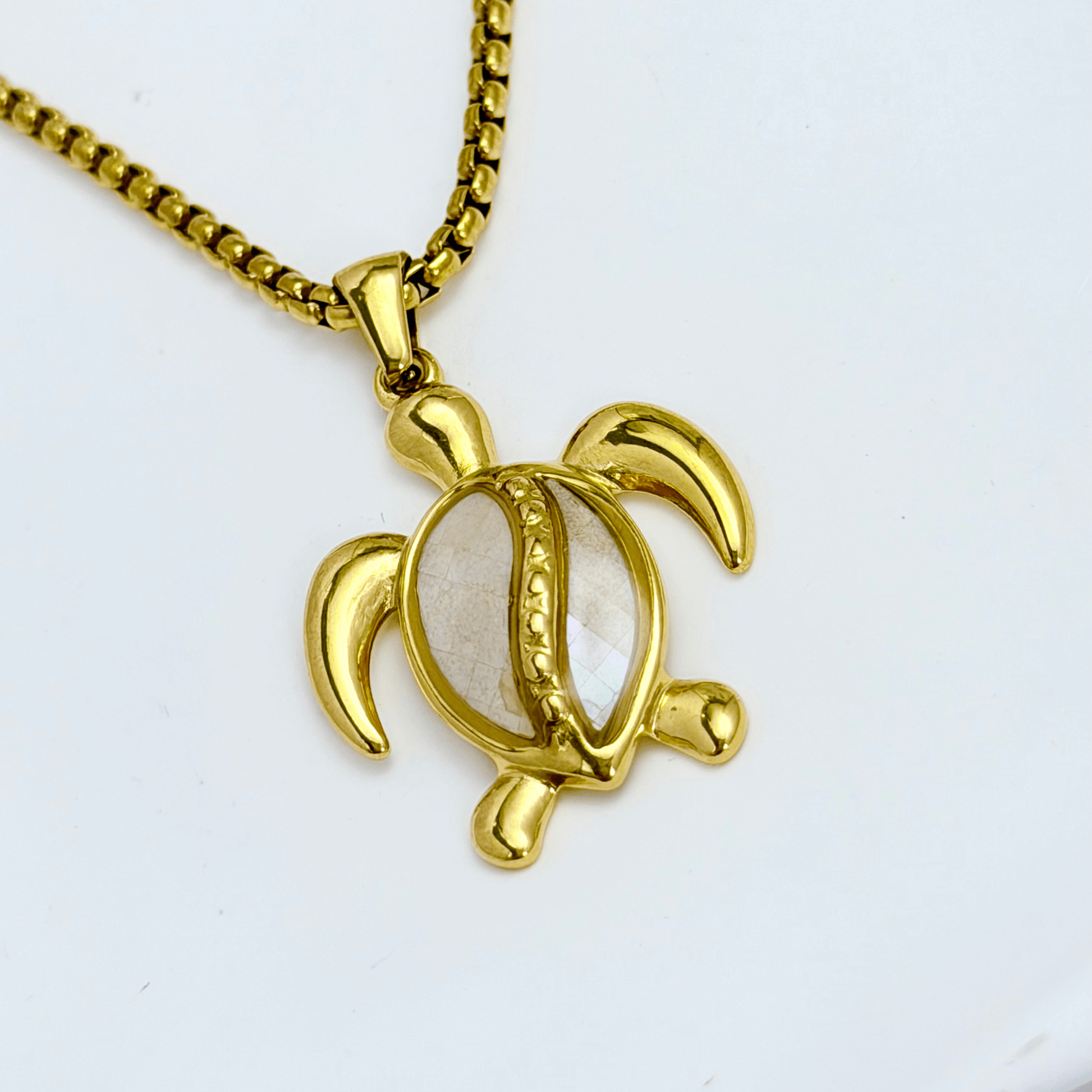 Gold Mother-of-Pearl Turtle Necklace – MXW Jewellery