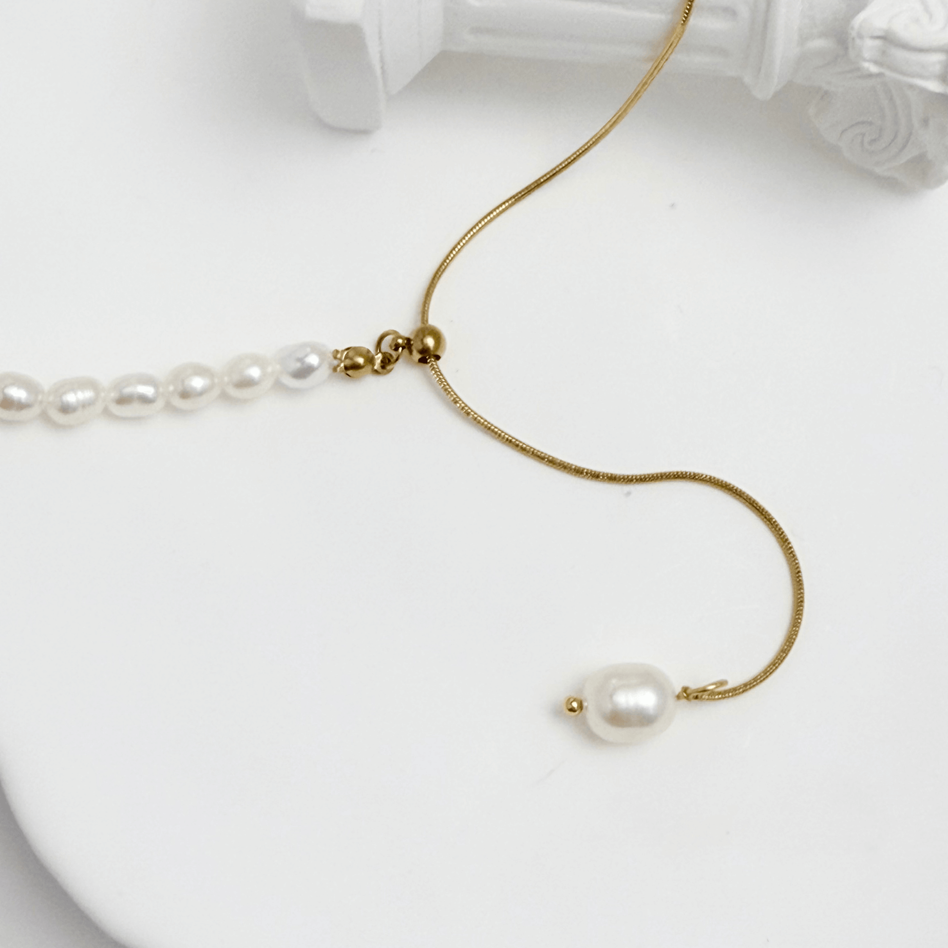 Gold Pearl Lariat Necklace – MXW Jewellery