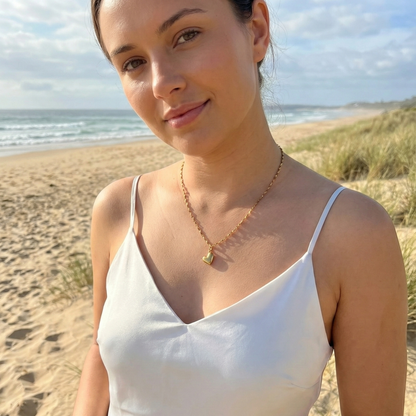Gold Petite Heart Necklace – MXW Jewellery