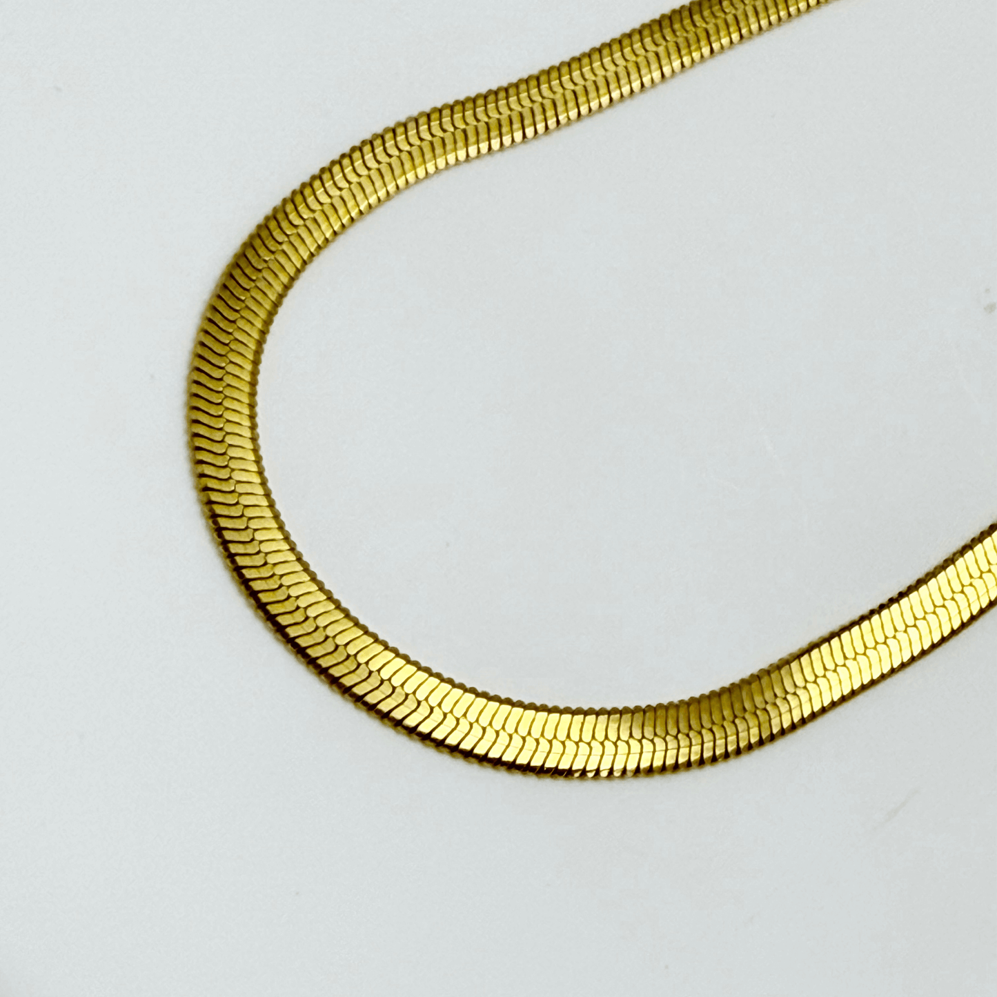 Gold Snake Chain Necklace – MXW Jewellery