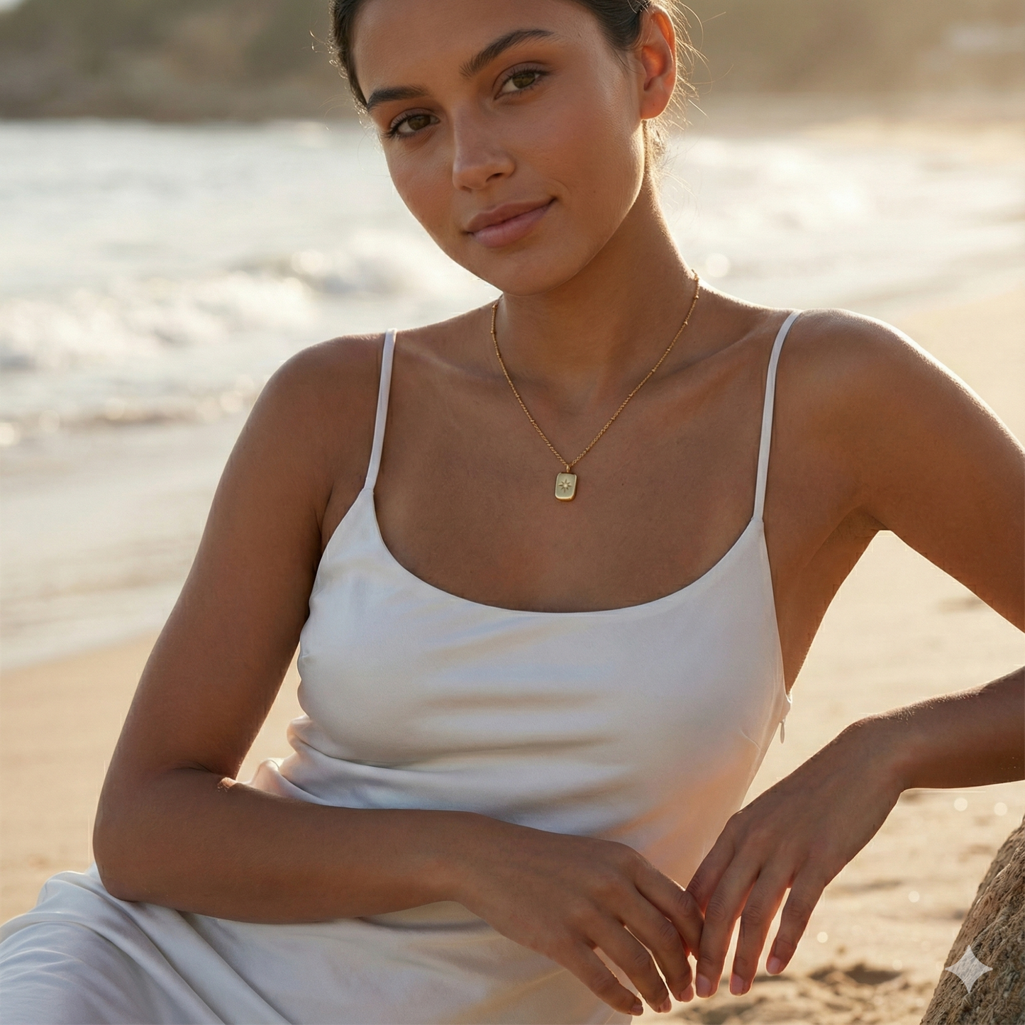 Gold Starburst Rectangular Pendant Necklace – MXW Jewellery