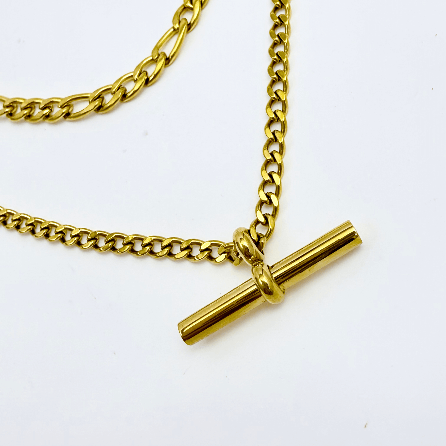 Gold double-layer necklace with curb chain and T-bar pendant