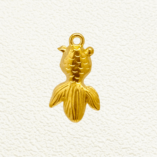 Gold goldfish charm with textured scales and a wide flowing tail