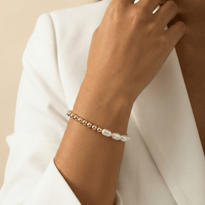 Half pearl half gold bead bracelet with rice shape pearls and polished gold-filled beads – MXW Jewellery
