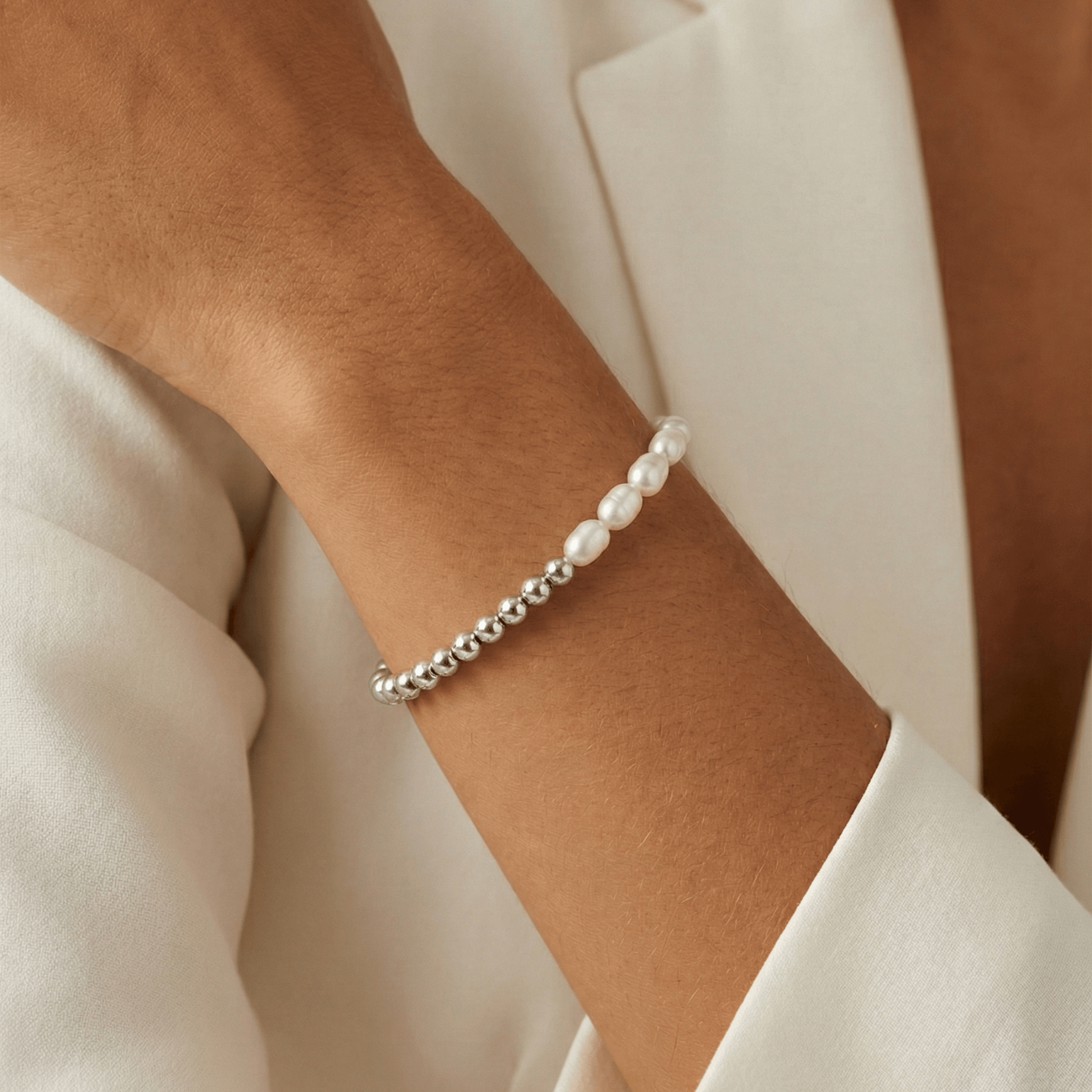 Half pearl half sterling silver bead bracelet with baroque pearls and polished silver beads – MXW Jewellery