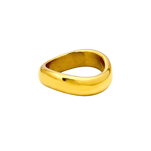 Sculpted Wave Gold Band Ring | Waterproof Minimalist Gold Ring