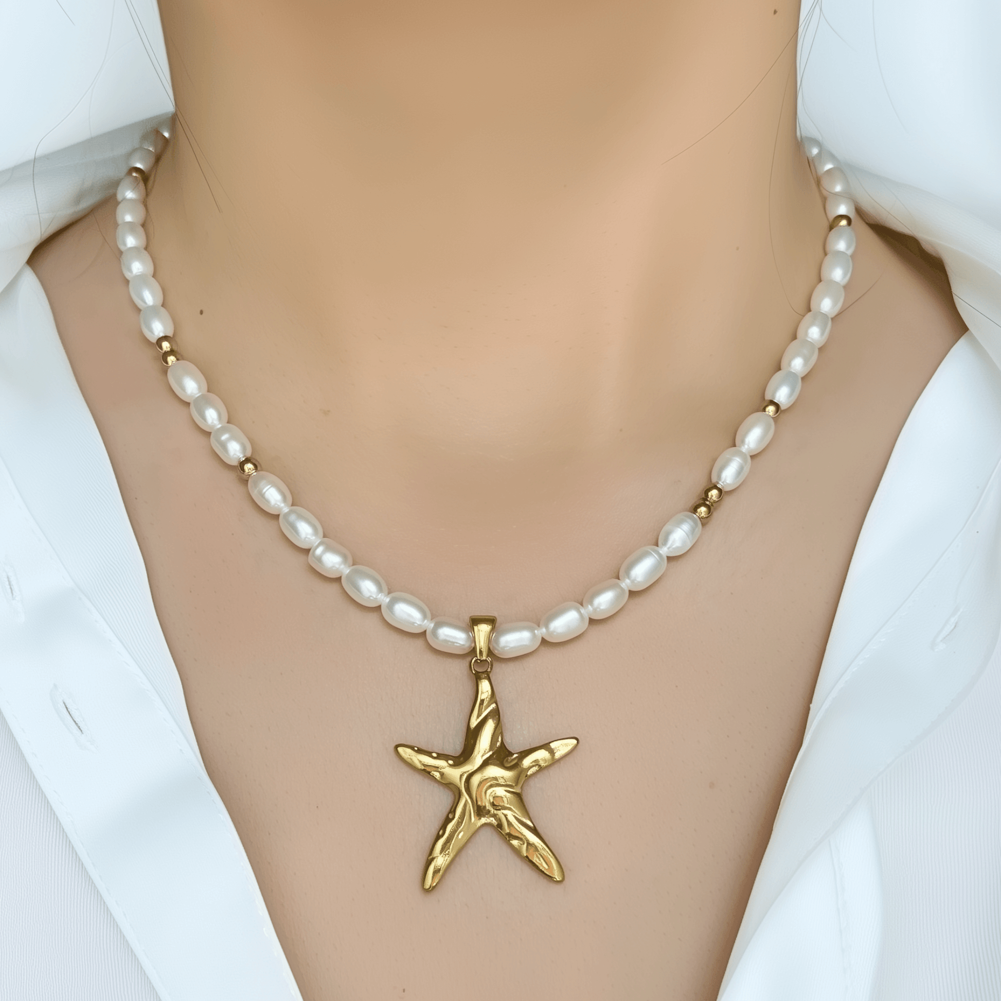 Gold starfish charm necklace with freshwater pearls – ocean-inspired jewellery